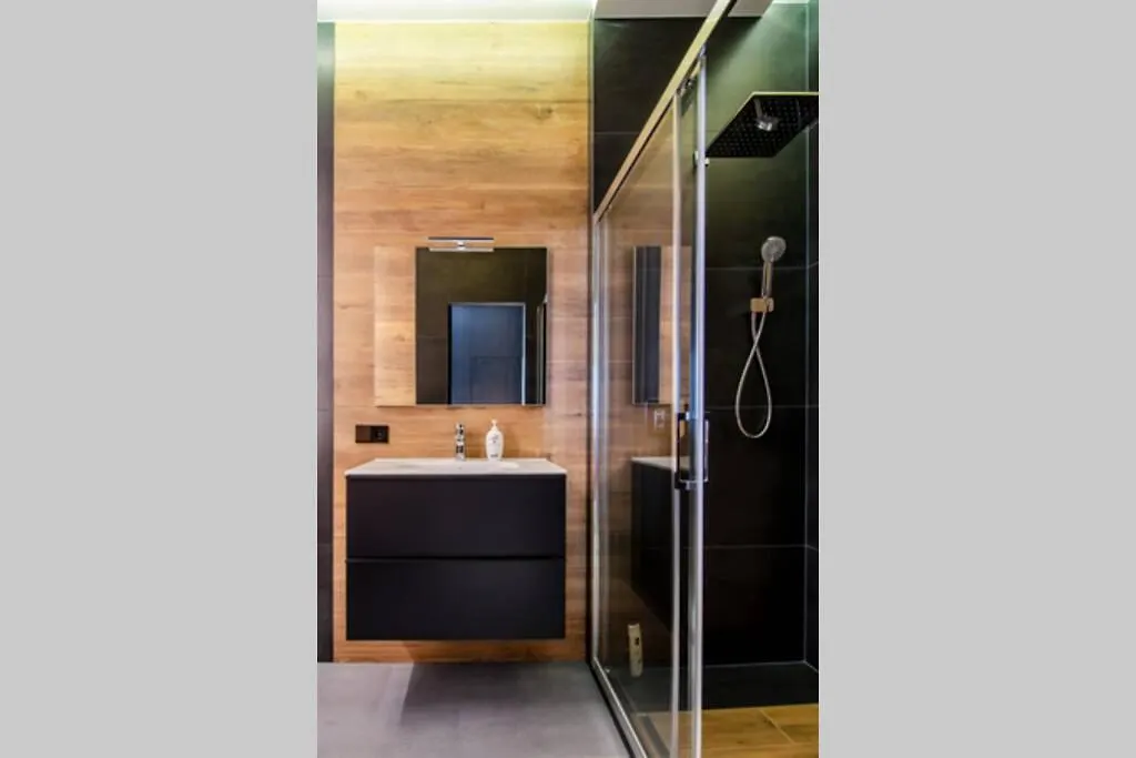 Beautiful Apartment In Chicago Tower. Kyiv 0*,  Ukraine